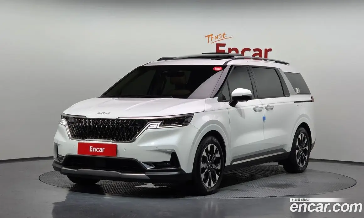 Kia Carnival 2022 3.5 автомат (гидро), фото 1 Kia Carnival 2022 3.5 автомат (гидро), фото 1