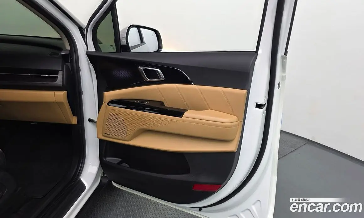Kia Carnival 2022 3.5 автомат (гидро), фото 15 Kia Carnival 2022 3.5 автомат (гидро), фото 15