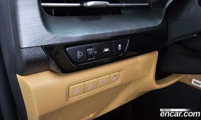 Kia Carnival 2023 2.2 автомат (гидро), миниатюра 11 Kia Carnival 2023 2.2 автомат (гидро), миниатюра 11