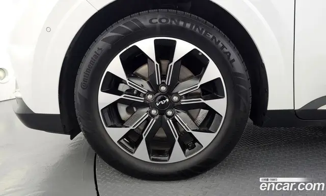 Kia Carnival 2023 2.2 автомат (гидро), миниатюра 5 Kia Carnival 2023 2.2 автомат (гидро), миниатюра 5