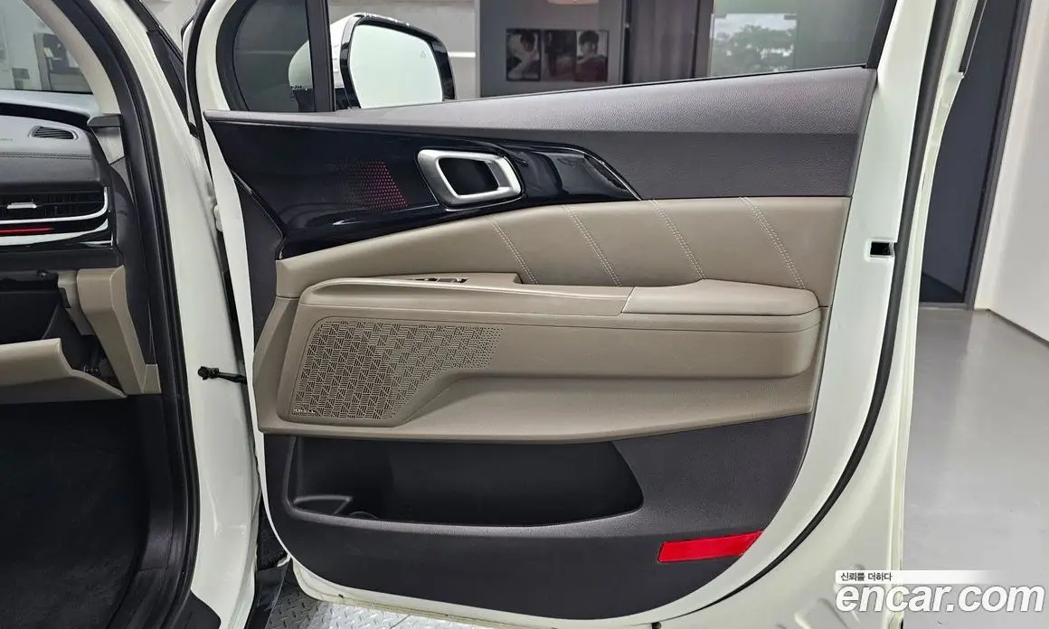 Kia Carnival 2024 2.2 автомат (гидро), фото 15 Kia Carnival 2024 2.2 автомат (гидро), фото 15