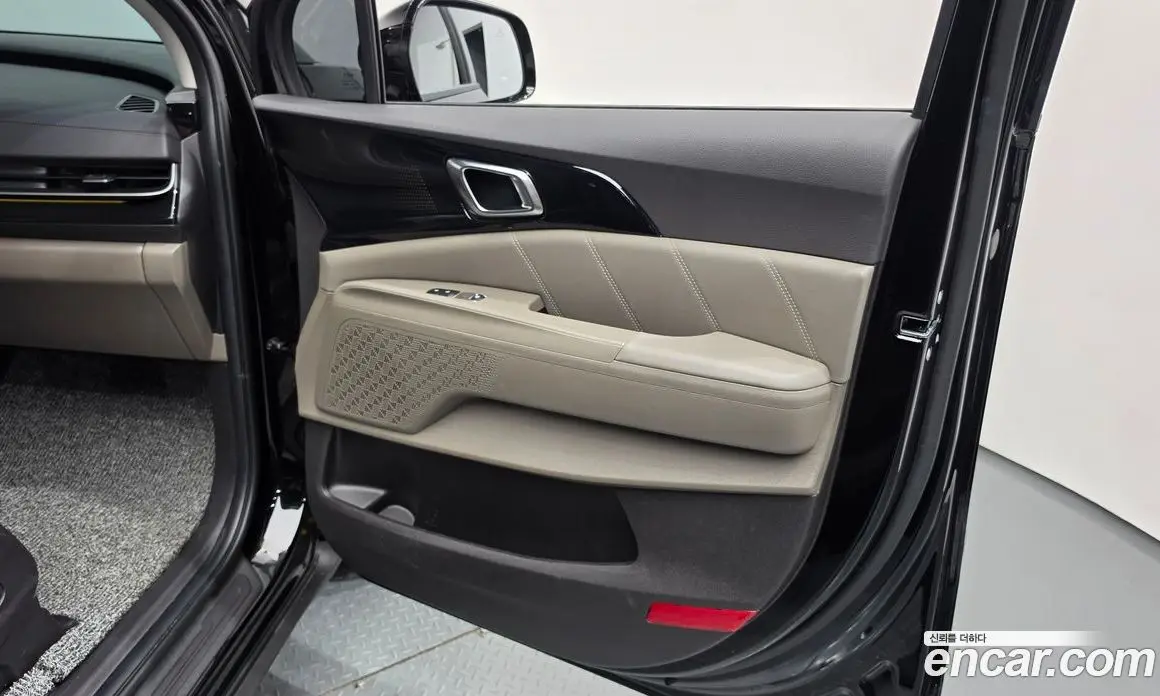 Kia Carnival 2025 3.5 автомат (гидро), фото 14