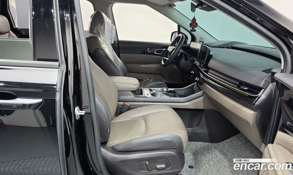 Kia Carnival 2025 3.5 автомат (гидро), фото 16