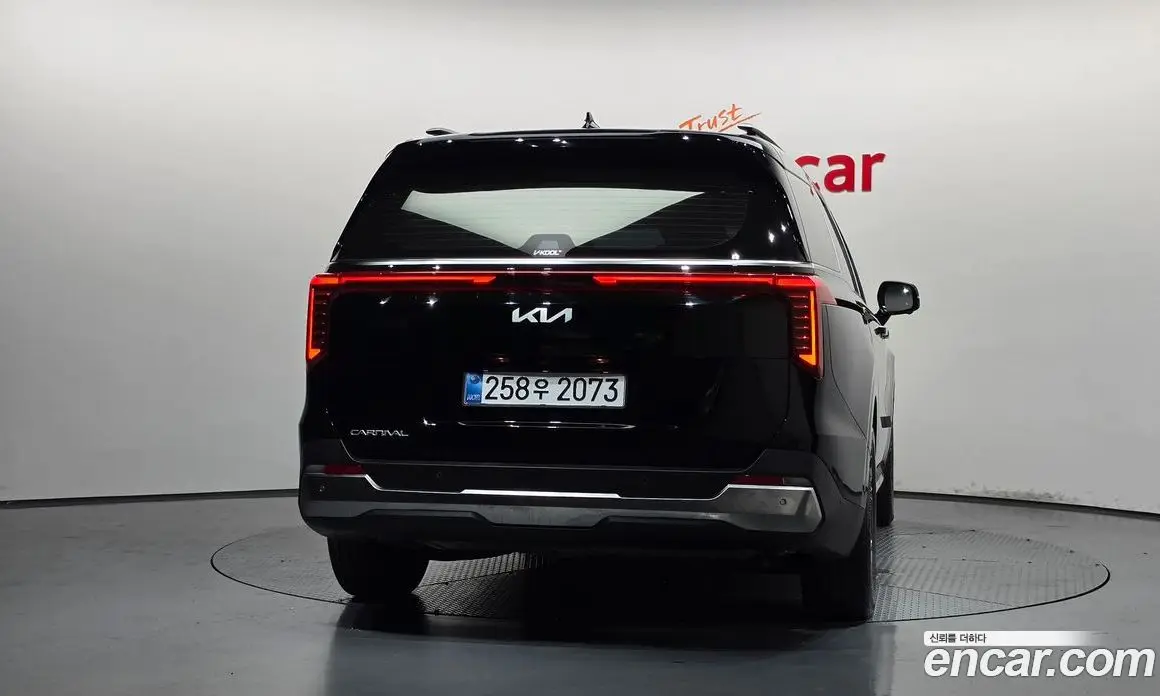 Kia Carnival 2025 3.5 автомат (гидро), фото 4