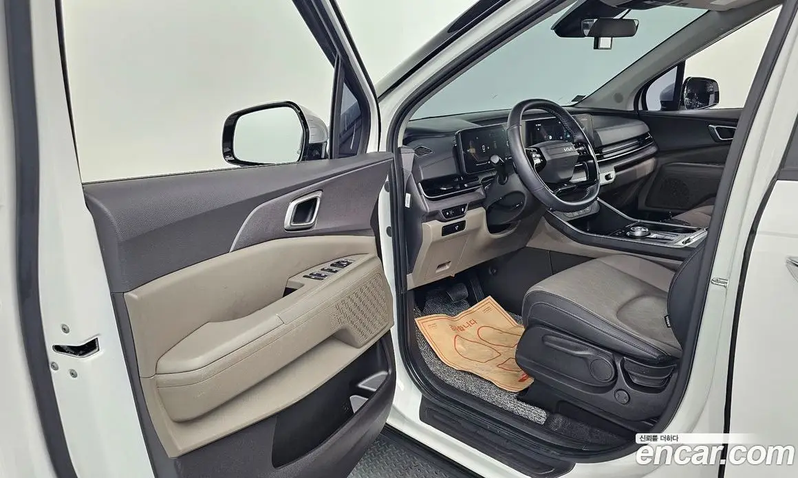 Kia Carnival 2025 1.6 автомат (гидро), фото 12 Kia Carnival 2025 1.6 автомат (гидро), фото 12