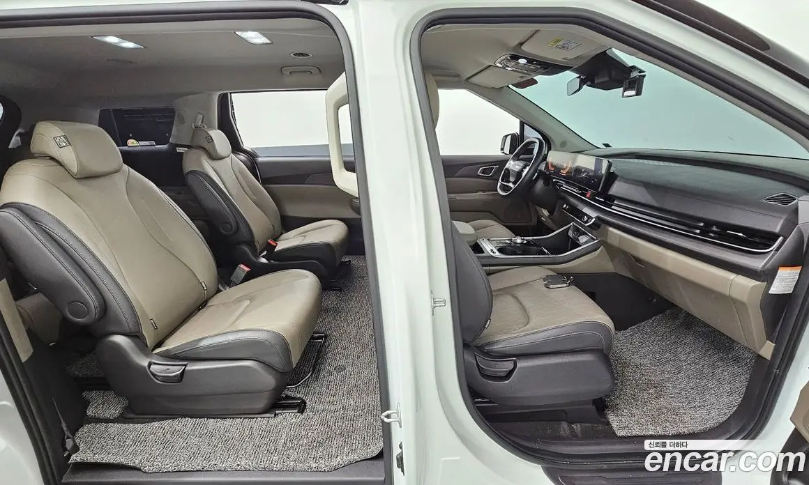 Kia Carnival 2025 1.6 автомат (гидро), фото 15 Kia Carnival 2025 1.6 автомат (гидро), фото 15