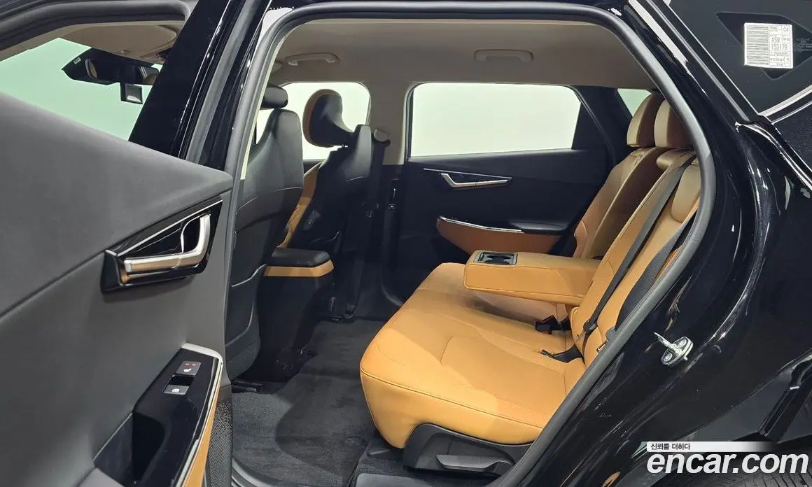 Kia EV6 2023 0.1 автомат (гидро), фото 17 Kia EV6 2023 0.1 автомат (гидро), фото 17