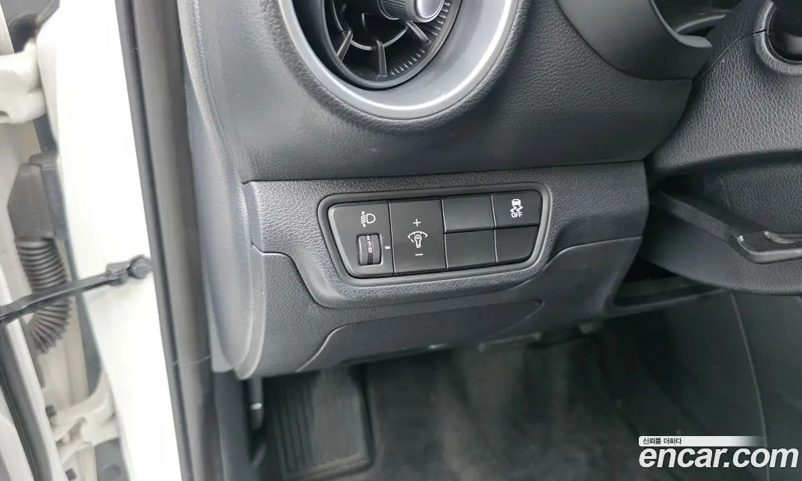 Kia K3 2023 1.6 автомат (гидро), фото 12