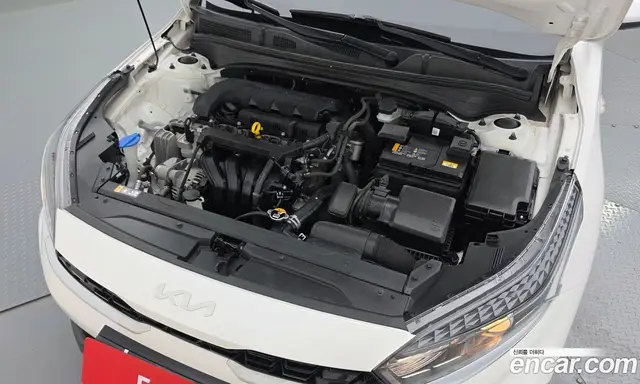 Kia K3 2023 1.6 автомат (гидро), миниатюра 6