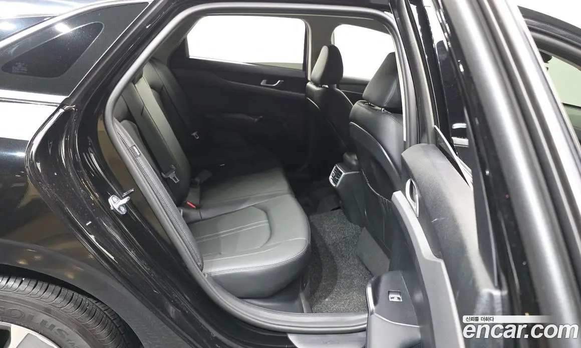 Kia K5 (Optima) 2025 2.0 автомат (гидро), фото 18 Kia K5 (Optima) 2025 2.0 автомат (гидро), фото 18