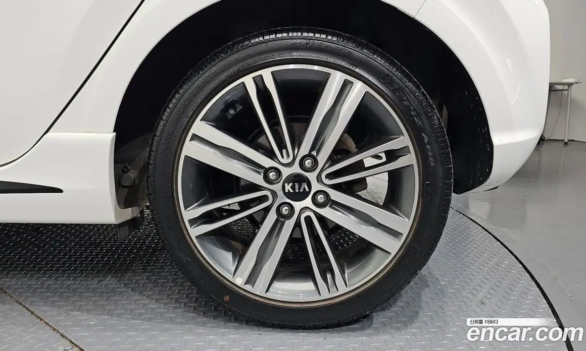 Kia Morning 2018 1.0 автомат (гидро), фото 7 Kia Morning 2018 1.0 автомат (гидро), фото 7