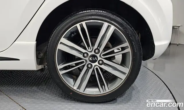 Kia Morning 2018 1.0 автомат (гидро), миниатюра 7 Kia Morning 2018 1.0 автомат (гидро), миниатюра 7