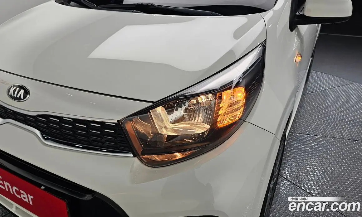 Kia Morning 2018 1.0 автомат (гидро), фото 8 Kia Morning 2018 1.0 автомат (гидро), фото 8