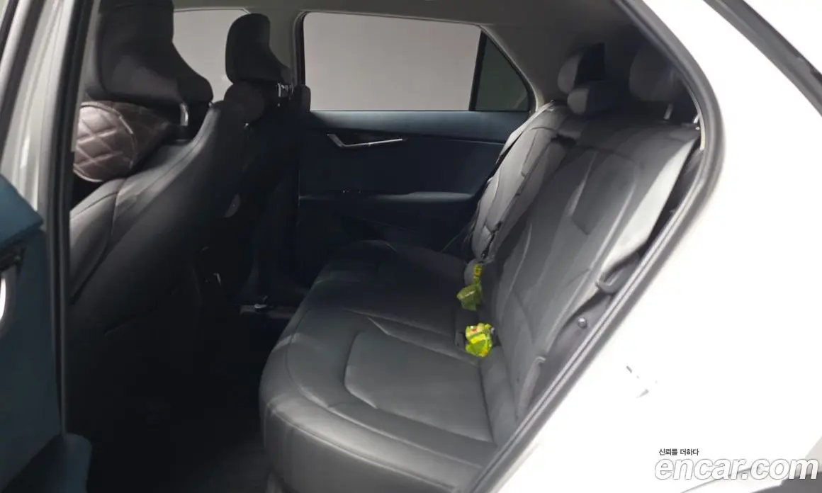 Kia Niro 2022 0.2 автомат (гидро), фото 16 Kia Niro 2022 0.2 автомат (гидро), фото 16