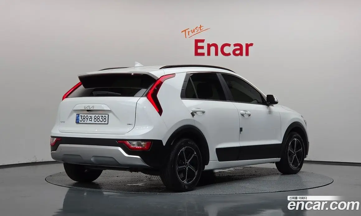 Kia Niro 2022 1.6 автомат (гидро), фото 2 Kia Niro 2022 1.6 автомат (гидро), фото 2