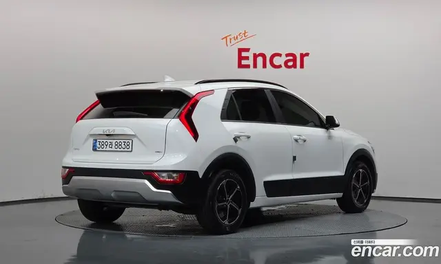 Kia Niro 2022 1.6 автомат (гидро), миниатюра 2 Kia Niro 2022 1.6 автомат (гидро), миниатюра 2