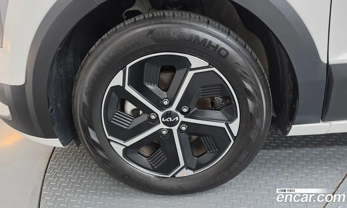 Kia Niro 2022 1.6 автомат (гидро), фото 5 Kia Niro 2022 1.6 автомат (гидро), фото 5