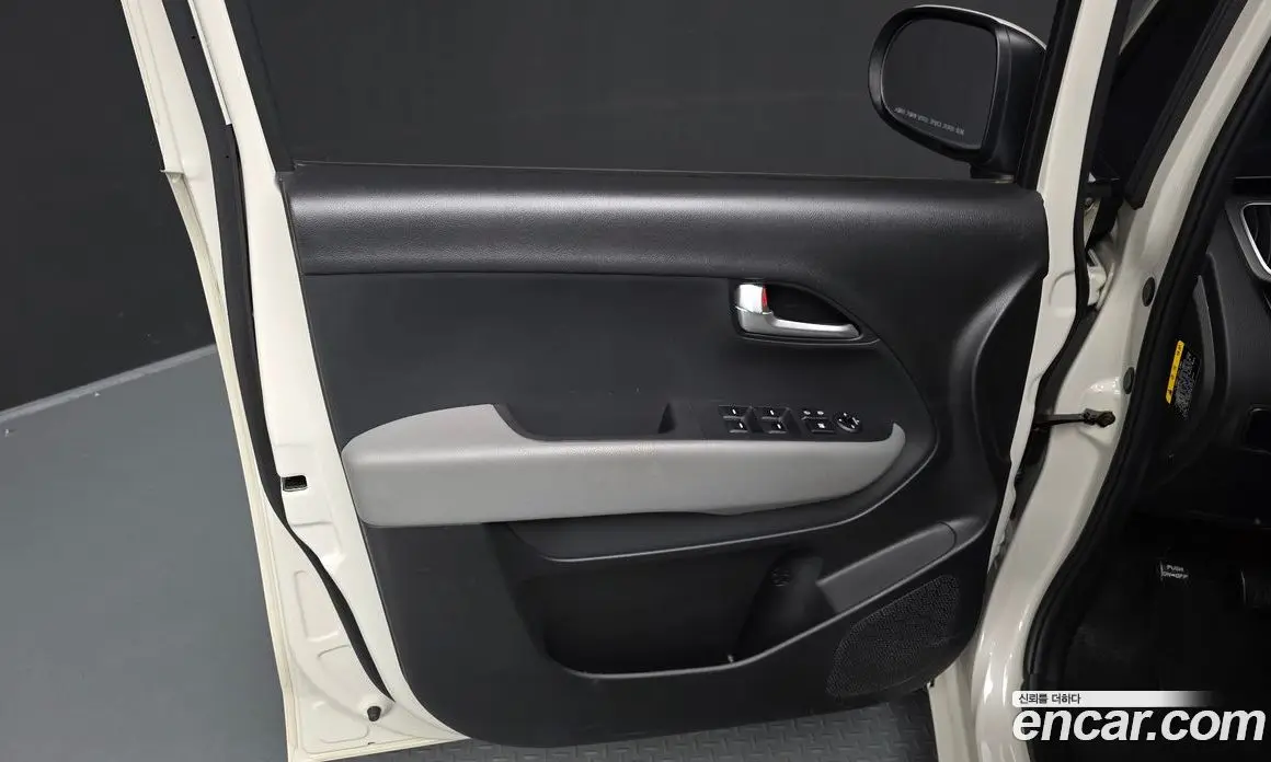 Kia Ray 2019 1.0 автомат (гидро), фото 14