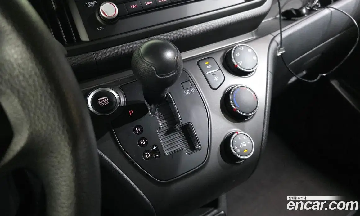 Kia Ray 2023 1.0 автомат (гидро), фото 12 Kia Ray 2023 1.0 автомат (гидро), фото 12