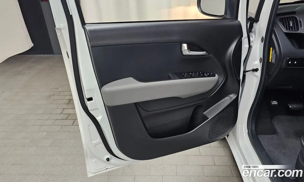 Kia Ray 2023 1.0 автомат (гидро), фото 13 Kia Ray 2023 1.0 автомат (гидро), фото 13