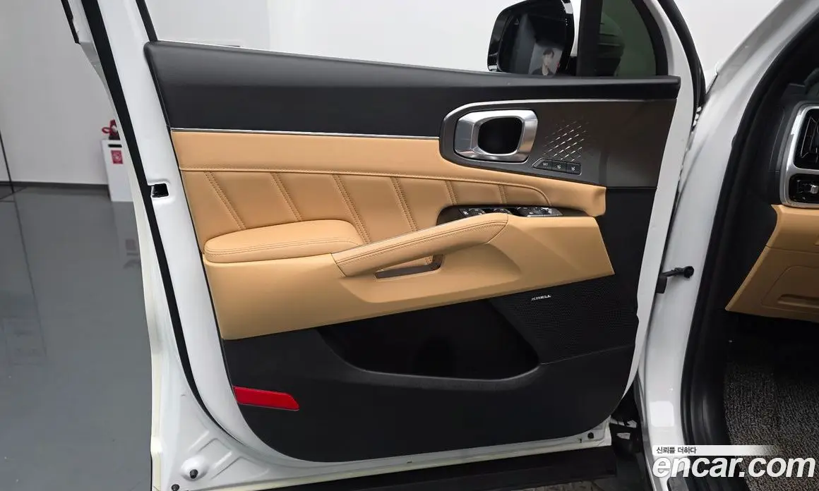 Kia Sorento 2022 1.6 автомат (гидро), фото 13