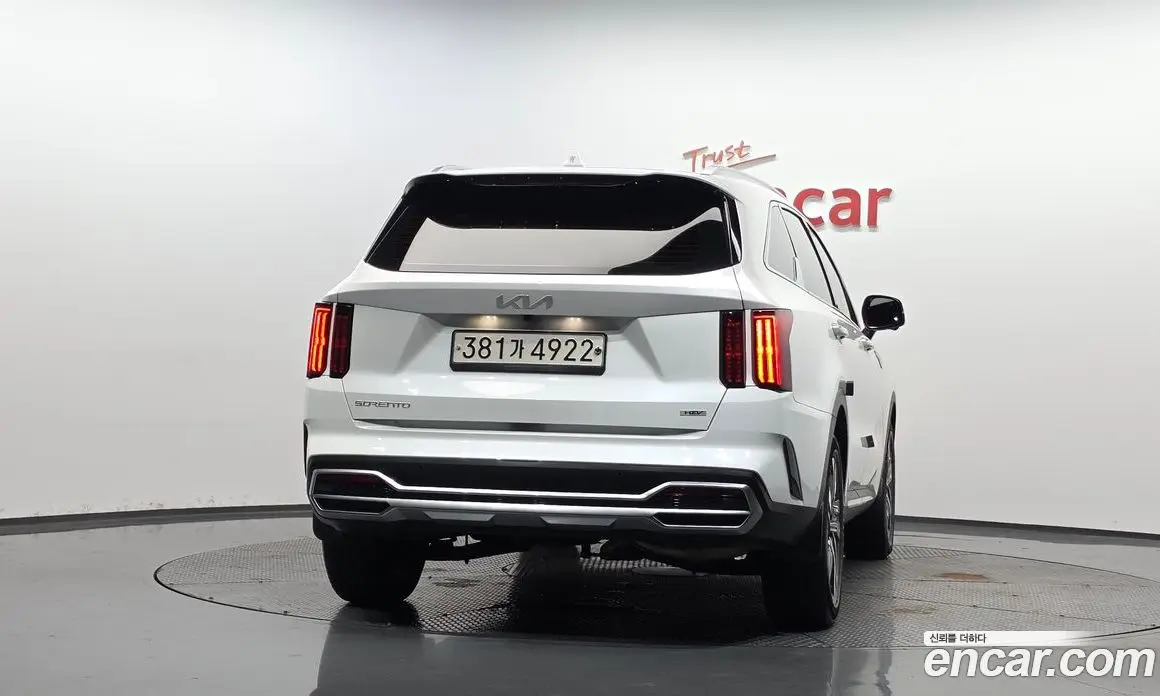 Kia Sorento 2022 1.6 автомат (гидро), фото 3