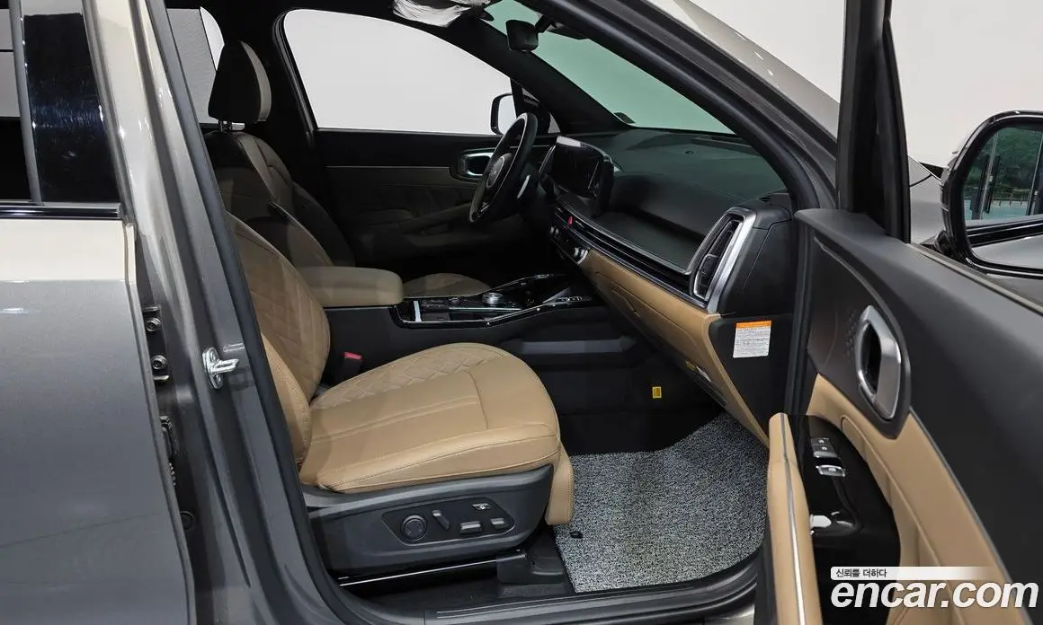 Kia Sorento 2023 1.6 автомат (гидро), фото 17 Kia Sorento 2023 1.6 автомат (гидро), фото 17
