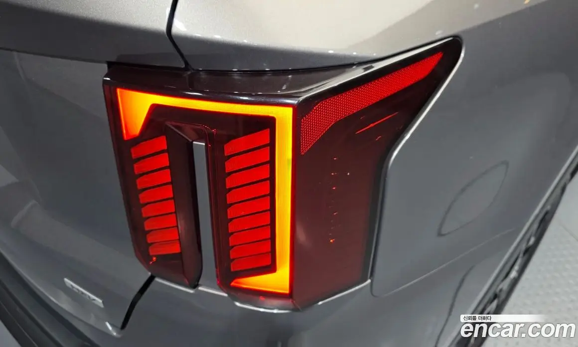 Kia Sorento 2023 1.6 автомат (гидро), фото 9 Kia Sorento 2023 1.6 автомат (гидро), фото 9