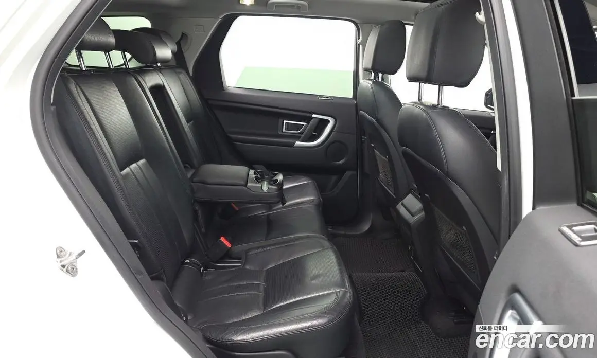 Land Rover Discovery Sport 2017 2.0 автомат (гидро), фото 12 Land Rover Discovery Sport 2017 2.0 автомат (гидро), фото 12