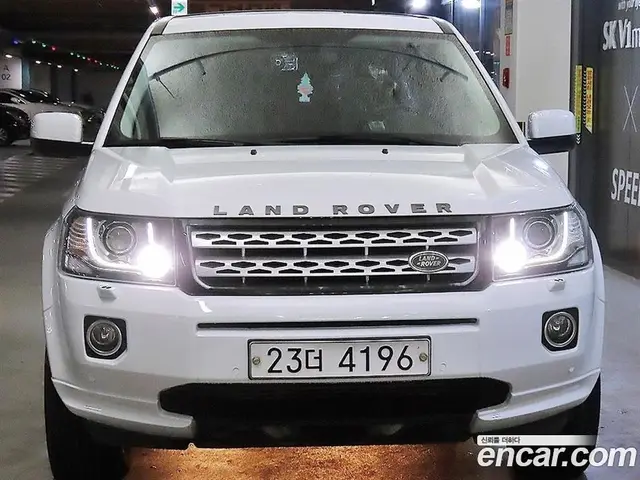 Land Rover Freelander 2013 2.2 автомат (гидро), миниатюра 2 Land Rover Freelander 2013 2.2 автомат (гидро), миниатюра 2
