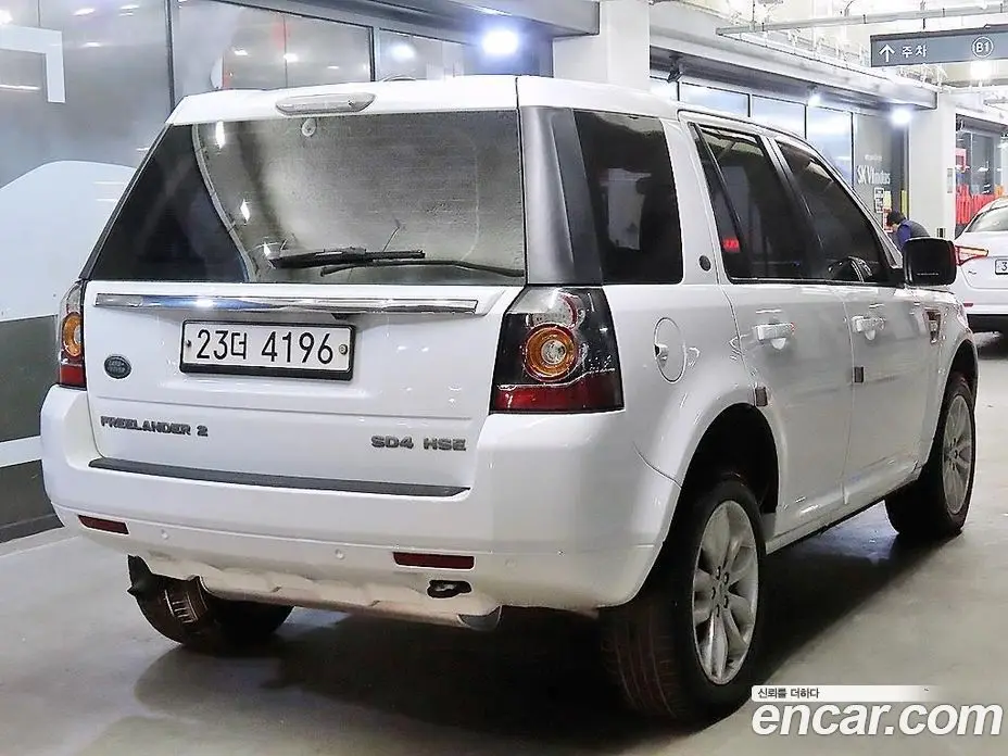 Land Rover Freelander 2013 2.2 автомат (гидро), фото 4 Land Rover Freelander 2013 2.2 автомат (гидро), фото 4
