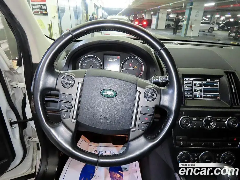 Land Rover Freelander 2013 2.2 автомат (гидро), фото 8 Land Rover Freelander 2013 2.2 автомат (гидро), фото 8
