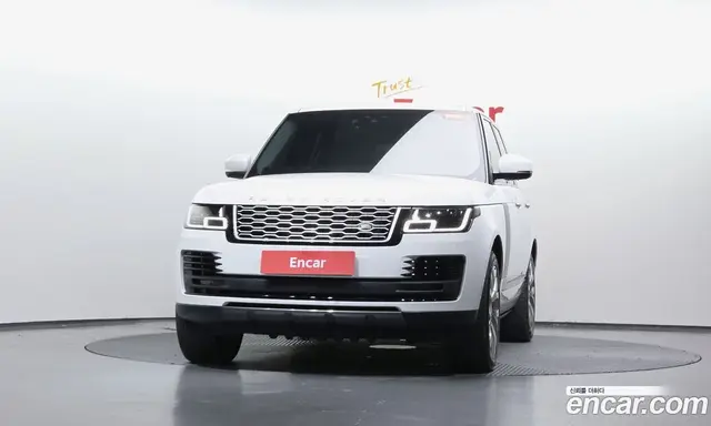Land Rover Range Rover 2020 4.4 автомат (гидро), миниатюра 2 Land Rover Range Rover 2020 4.4 автомат (гидро), миниатюра 2