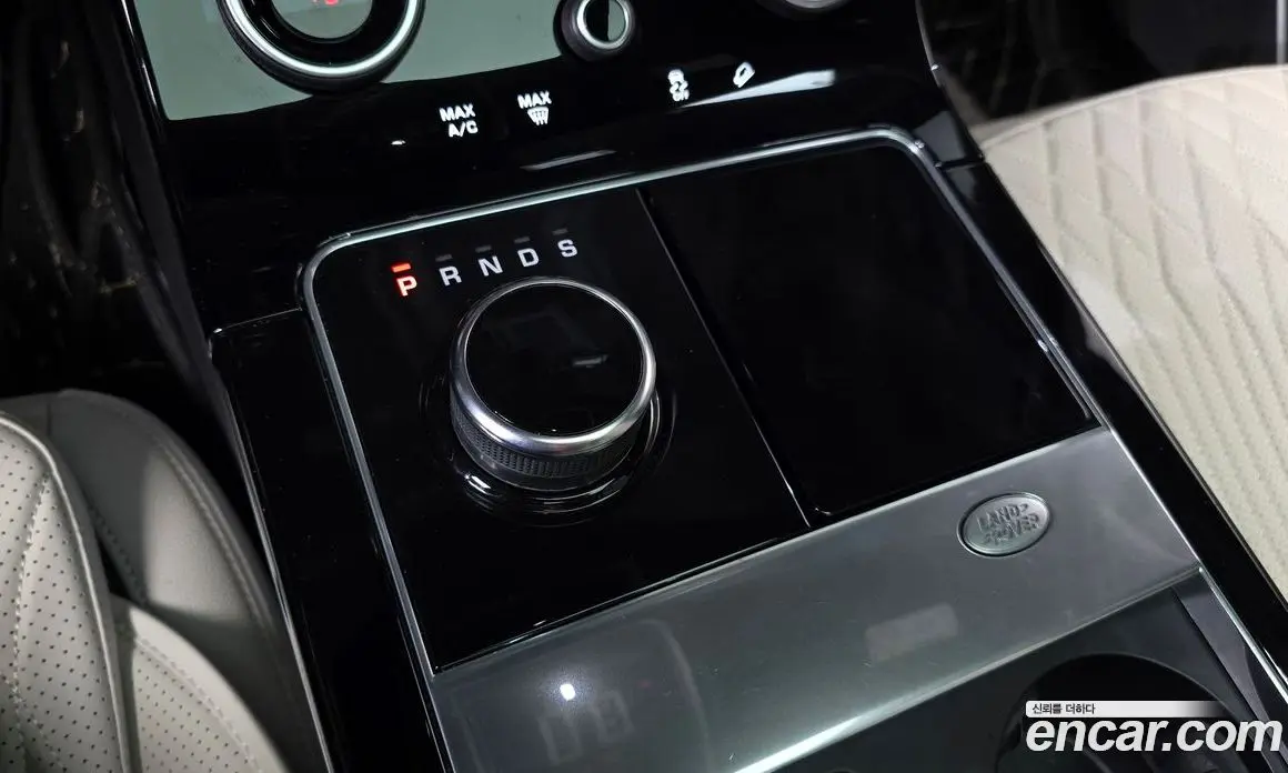 Land Rover Range Rover Velar 2019 2.0 автомат (гидро), фото 12