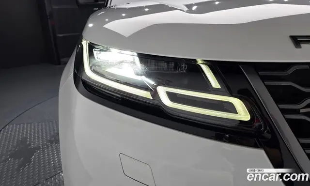Land Rover Range Rover Velar 2019 2.0 автомат (гидро), миниатюра 8