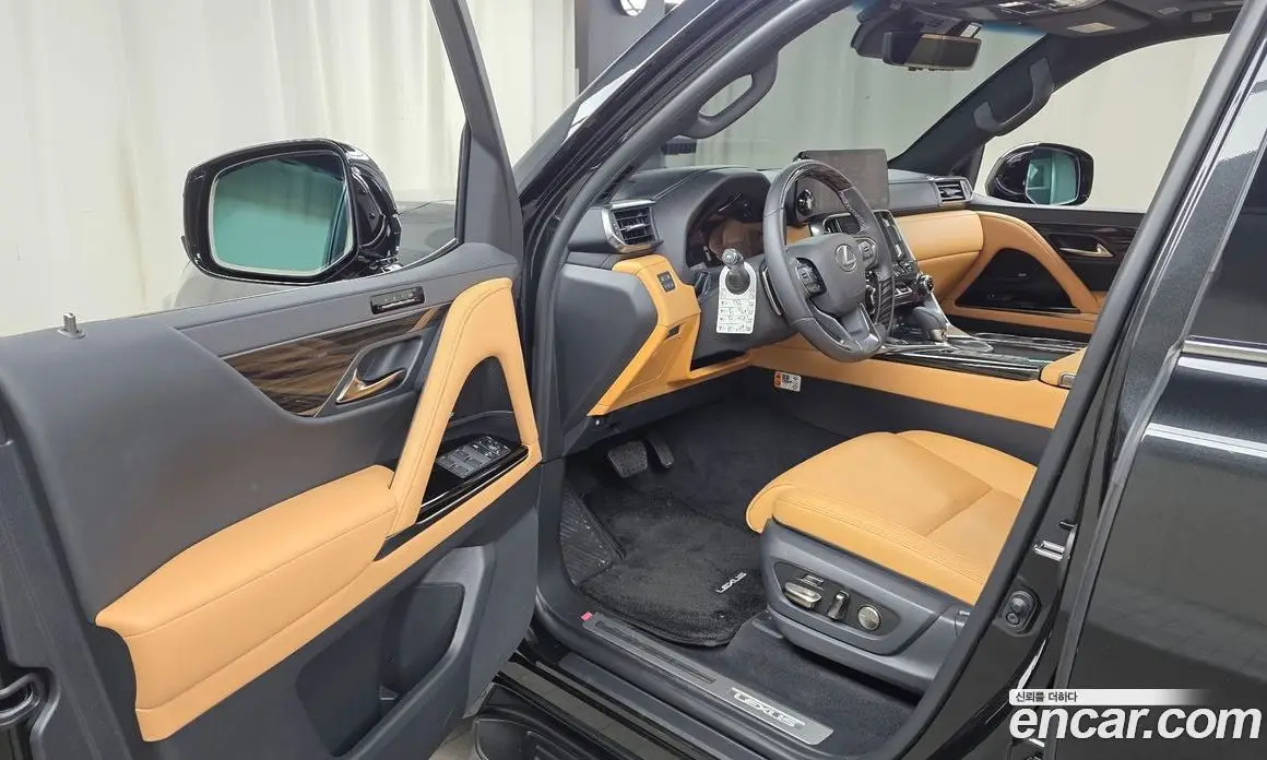 Lexus LX 2025 3.4 автомат (гидро), фото 12