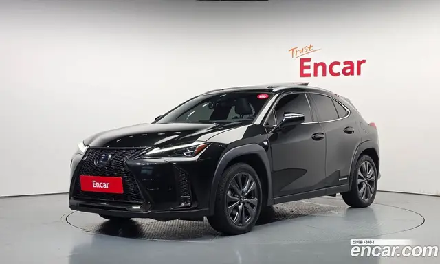 Lexus UX, 2020, 65 754 км