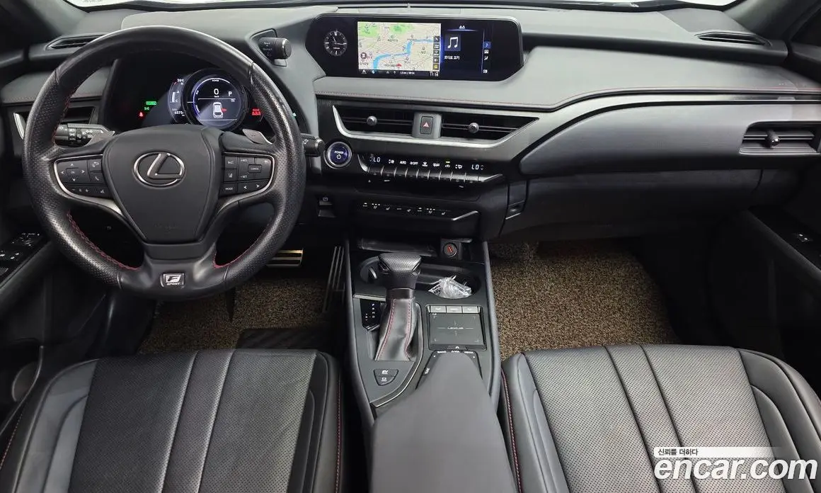 Lexus UX 2020 2.0 автомат (гидро), фото 10 Lexus UX 2020 2.0 автомат (гидро), фото 10