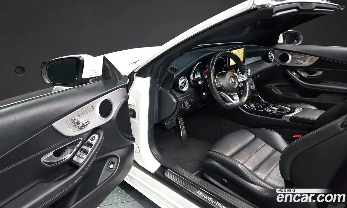 Mercedes-Benz C-Class 2018 2.0 автомат (гидро), фото 13