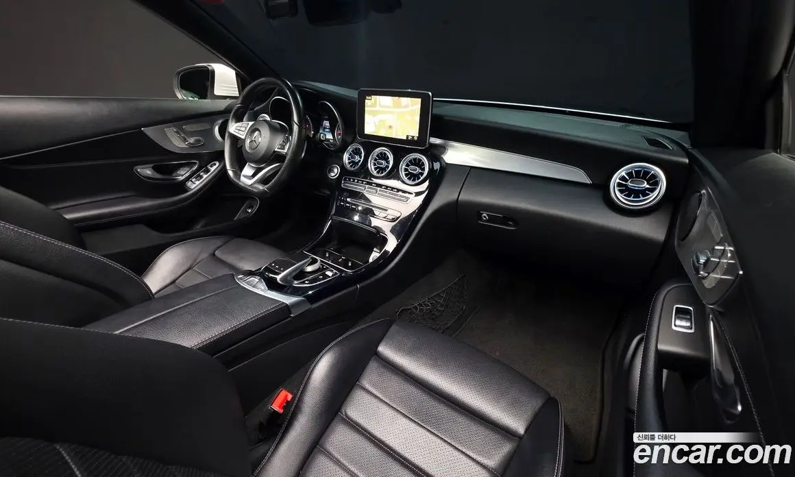Mercedes-Benz C-Class 2018 2.0 автомат (гидро), фото 10