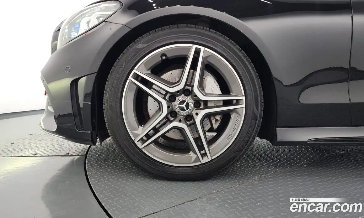 Mercedes-Benz C-Class 2020 2.0 автомат (гидро), фото 5