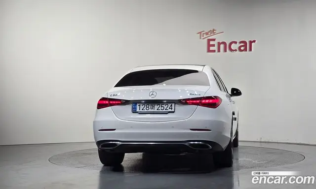 Mercedes-Benz C-Class 2023 2.0 автомат (гидро), миниатюра 3 Mercedes-Benz C-Class 2023 2.0 автомат (гидро), миниатюра 3