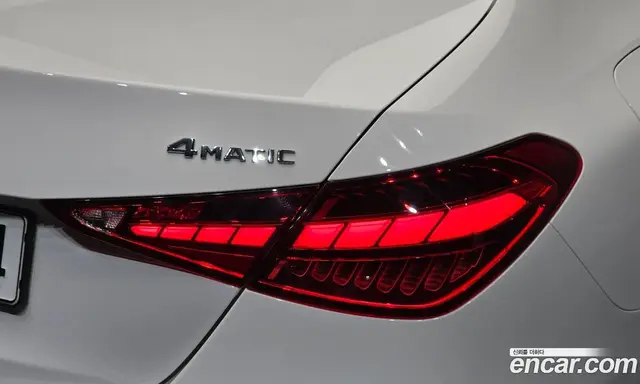 Mercedes-Benz C-Class 2023 2.0 автомат (гидро), миниатюра 8 Mercedes-Benz C-Class 2023 2.0 автомат (гидро), миниатюра 8