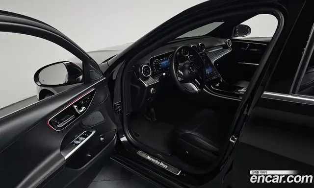 Mercedes-Benz C-Class 2024 2.0 автомат (гидро), миниатюра 12