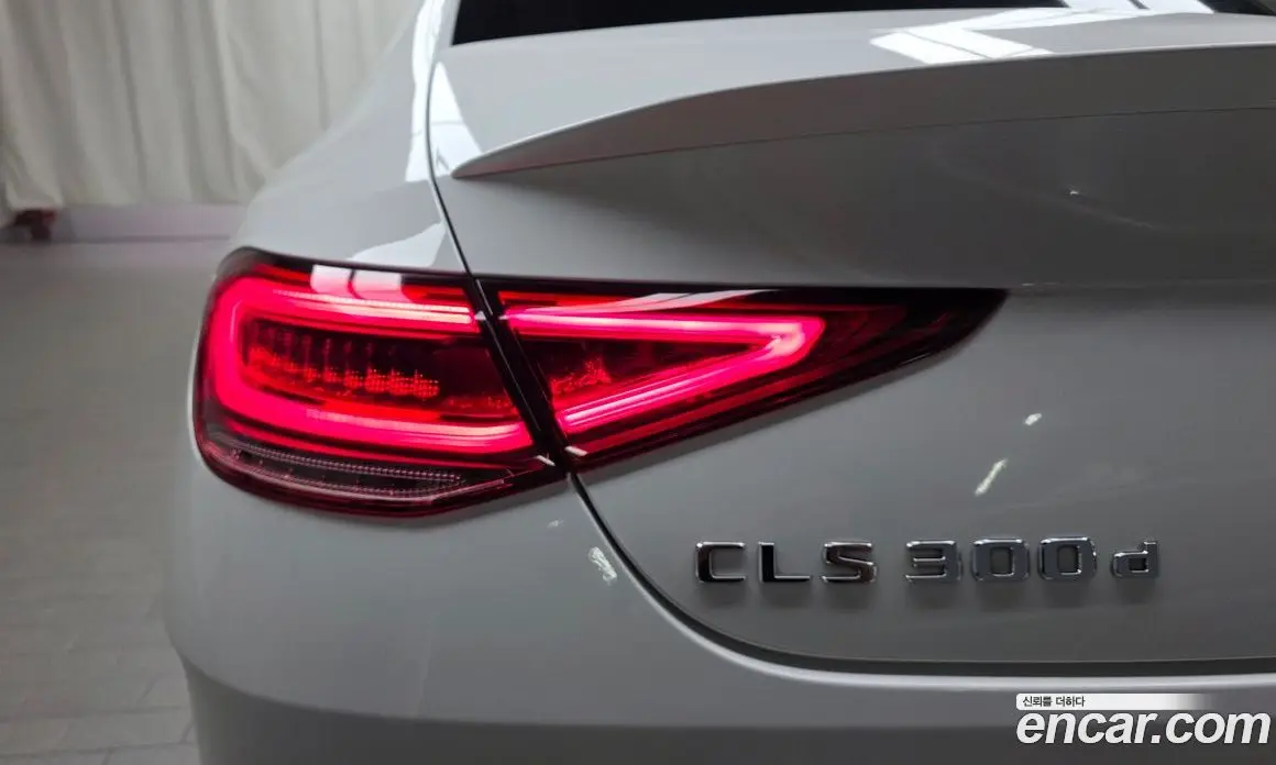Mercedes-Benz CLS-Class 2022 2.0 автомат (гидро), фото 9