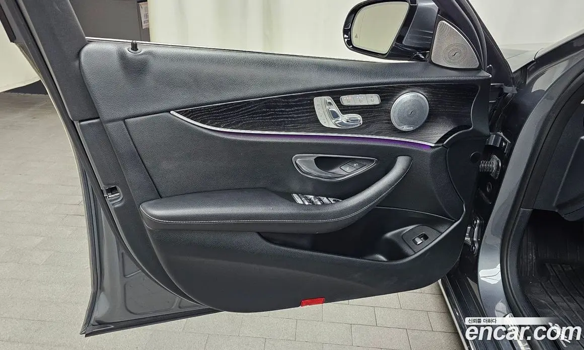 Mercedes-Benz E-Class 2016 2.0 автомат (гидро), фото 13