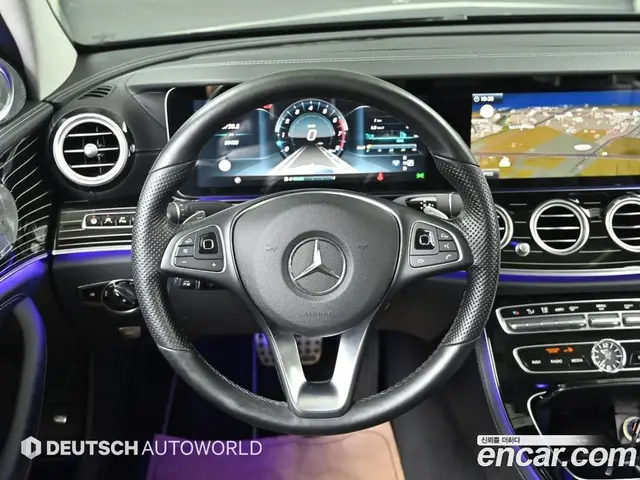 Mercedes-Benz E-Class 2017 3.0 автомат (гидро), миниатюра 12
