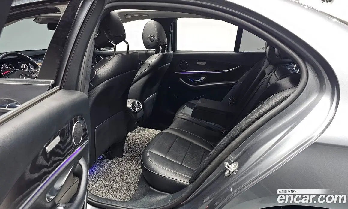 Mercedes-Benz E-Class 2017 2.0 автомат (гидро), фото 16