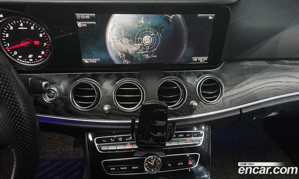 Mercedes-Benz E-Class 2017 2.0 автомат (гидро), фото 19