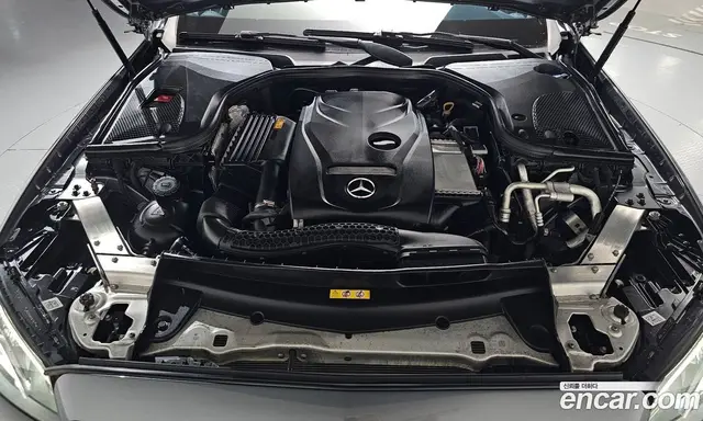 Mercedes-Benz E-Class 2017 2.0 автомат (гидро), миниатюра 5